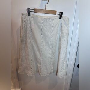 Beautiful White Skirt 18inch waist